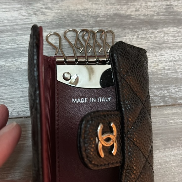 Chanel Black Quilted key holder - Picture 3 of 5
